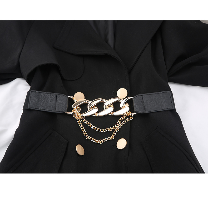 Women Elastic Chain Belt Buckle Detail