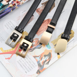 Vintage Pearl Buckle Slim Belt