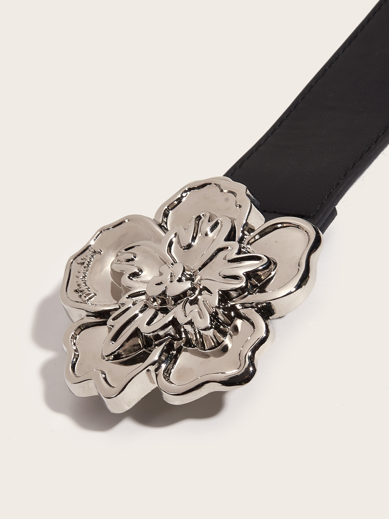 Flower Buckle Belt - Detail 3
